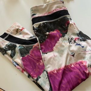 Lululemon run inspire II crop pigment wave multi black